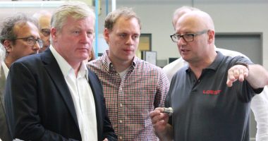 Wirtschaftsminister Dr. Bernd Althusmann zu Gast bei LOEST